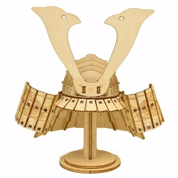 Kabuto Memo Stand Wooden Art 3D Puzzle By Ki-Gu-Mi New In Box - Picture 1 of 4